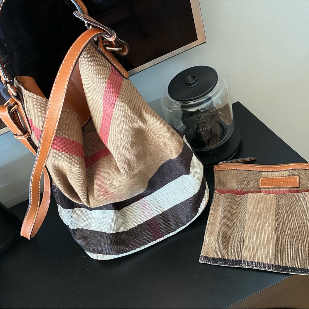 Burberry Tan and Brown Shoulder Bag with Chain Strap